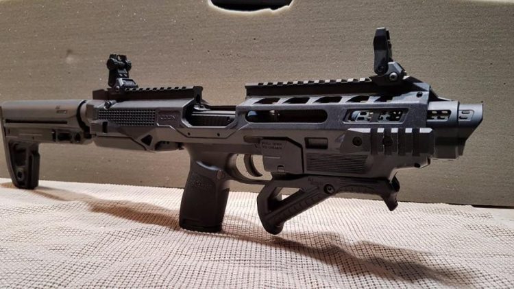 IMI DEFENSE kit de conversion modulaire KIDON K3 pour CZ 75  Duty, P-07, P-09, P-09 .22 lr