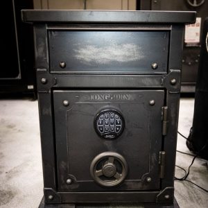 Forzieri e porte di rinoceronte